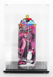 Nelson de la Nuez: Spray Can Sculpture: Painting the Town Pink